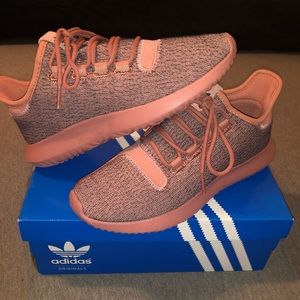 ADIDAS TUBULAR SHADOW TACTILE ROSE SIZE 6.5.
